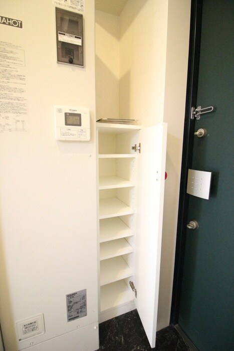 ＦＩＲＳＴ　ＣＯＵＲＴ五条新町の物件内観写真