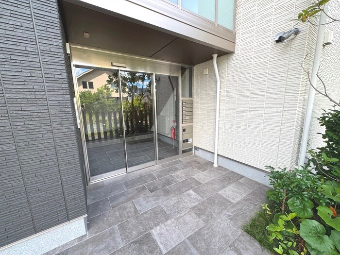 フルール　ドゥ　ソレイユの物件外観写真