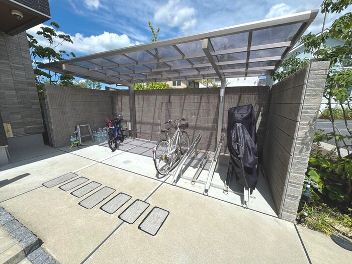 フルール　ドゥ　ソレイユの物件外観写真