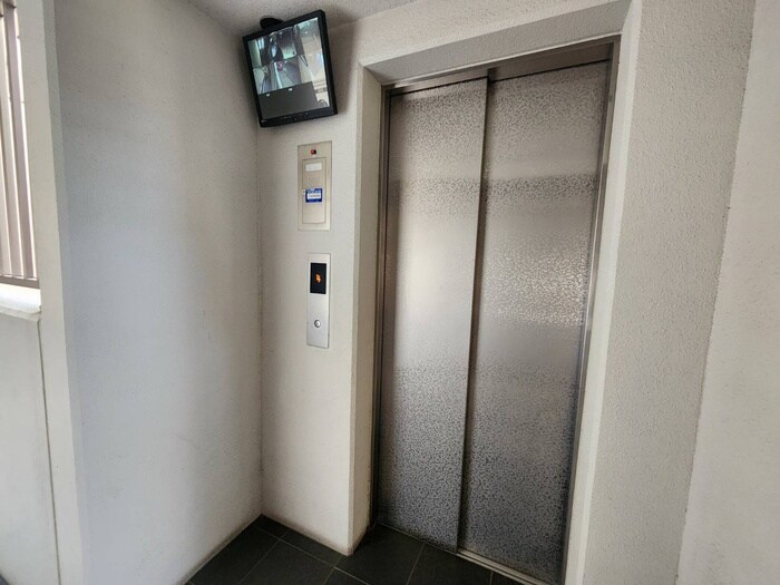 Grandir服部の物件外観写真