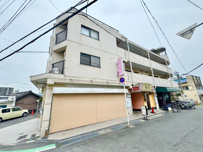 メルベーユの物件外観写真