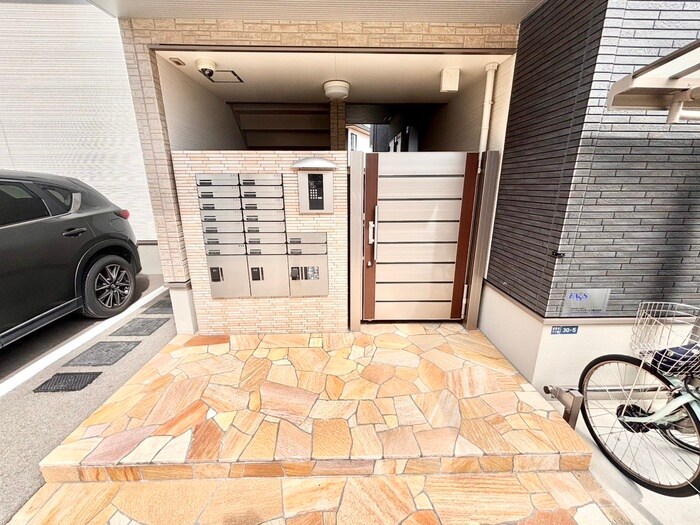 Avenir radieuxの物件外観写真