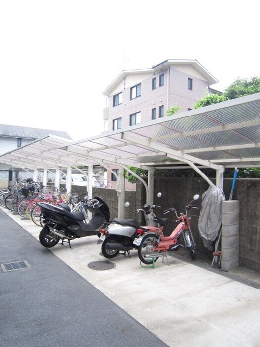 カーサフジキの物件外観写真