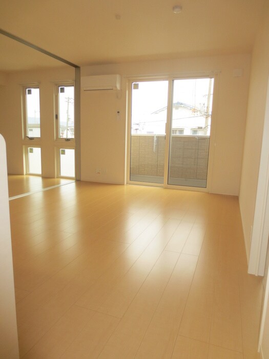 アコルデ西岩田の物件内観写真