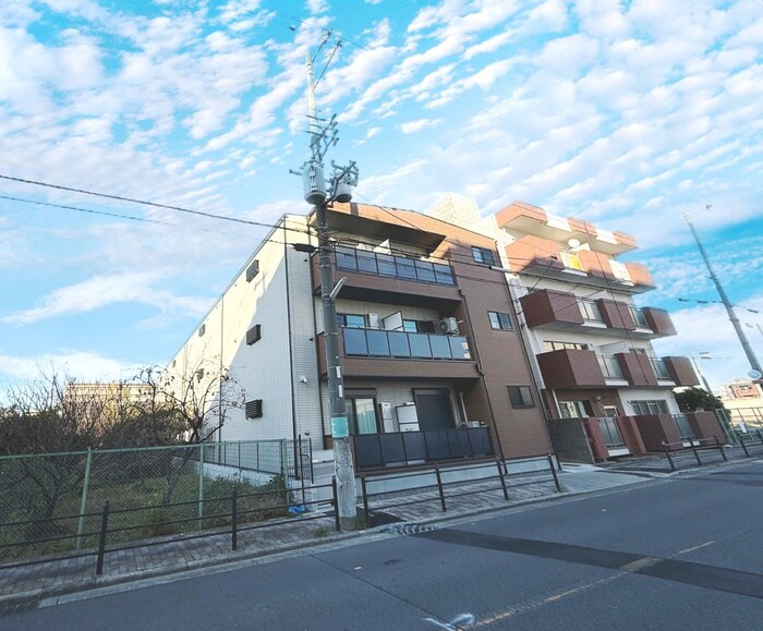 Ｄ　ｐｏｒｔａ　ｅｔｅｒｎｏの物件外観写真