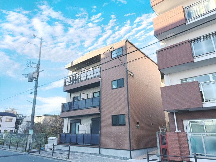 Ｄ　ｐｏｒｔａ　ｅｔｅｒｎｏの物件外観写真