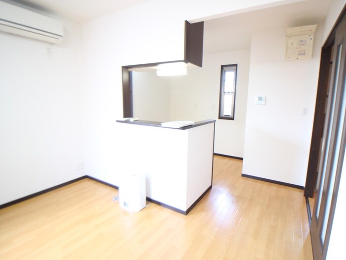 リヴェ－ルの物件内観写真