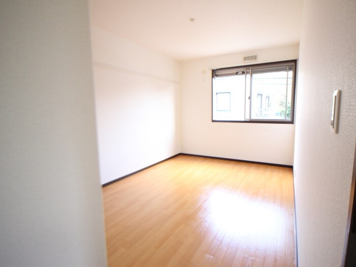 リヴェ－ルの物件内観写真