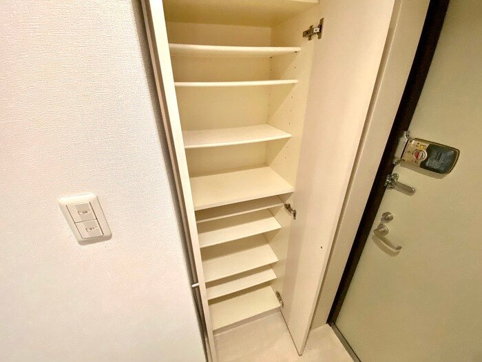 サムティ難波グレイスの物件内観写真
