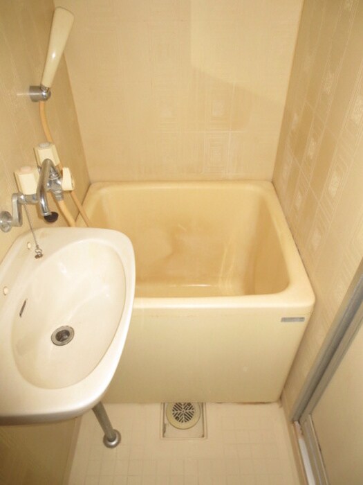 アメニティハイツ忍ケ丘の物件内観写真