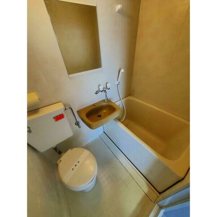 アメニティハイツ忍ケ丘の物件内観写真