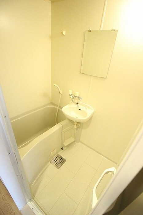 ビクトワ－ル二条の物件内観写真