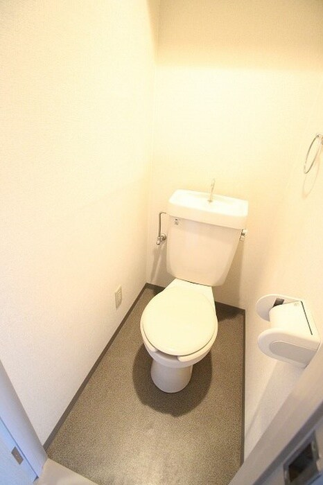 ビクトワ－ル二条の物件内観写真