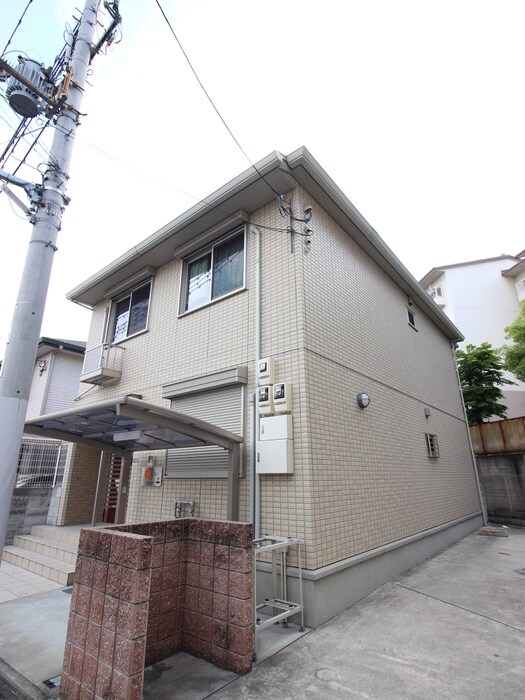 サンクレストの物件外観写真