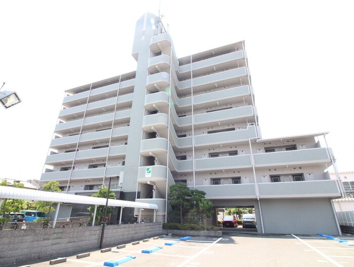 エフォ－ル・ナガイの物件外観写真