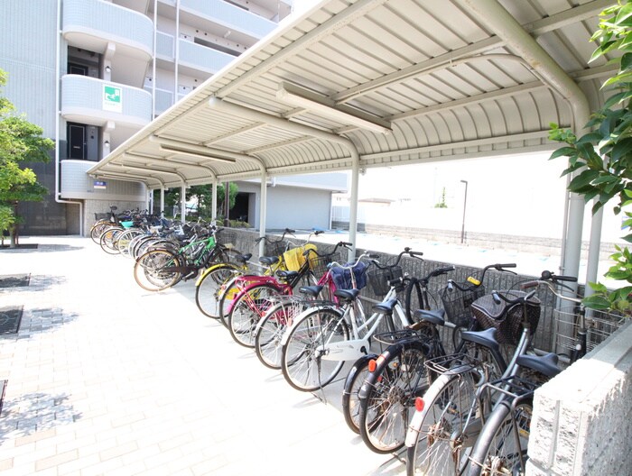 エフォ－ル・ナガイの物件外観写真