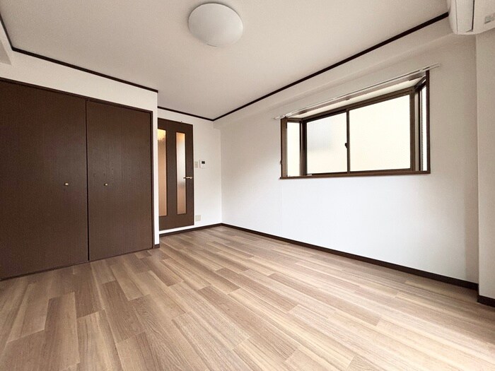 エヴァ－スＡＫＥＴＡの物件内観写真