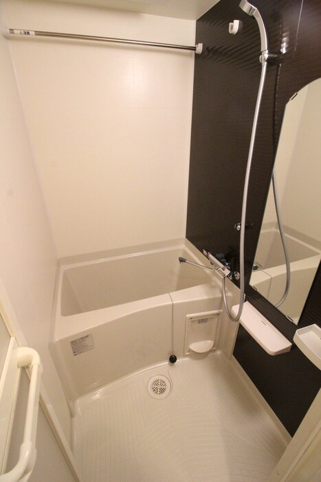 Luxe新大阪αの物件内観写真