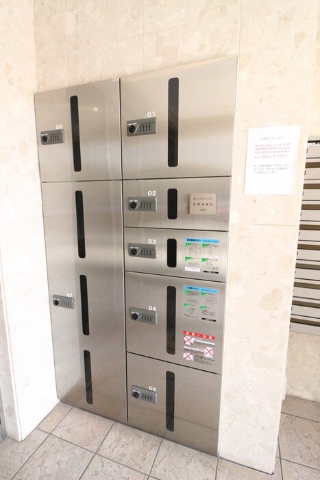 ﾌﾟﾚｻﾝｽ京都四条烏丸（１００１）の物件外観写真