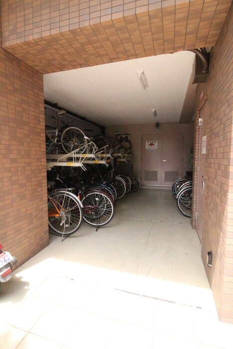 ﾌﾟﾚｻﾝｽ京都四条烏丸（１００１）の物件外観写真