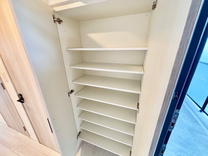 S-RESIDENCE堺湊駅前azureの物件内観写真