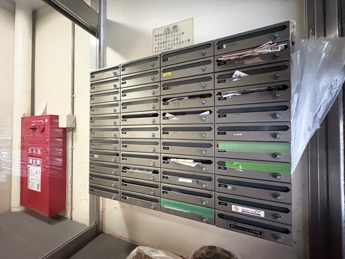 レザックセントラルビルの物件外観写真