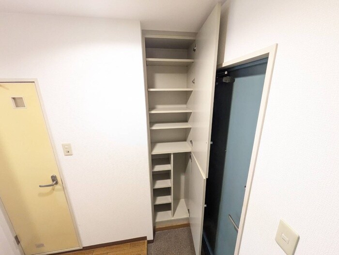 レザックセントラルビルの物件内観写真