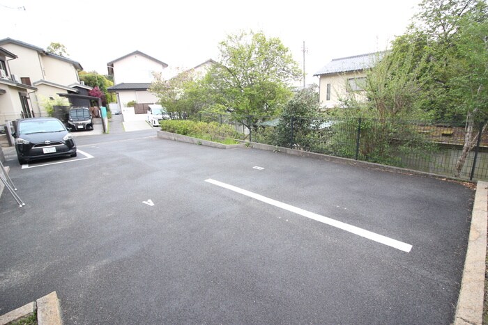 エムズ福王寺の物件外観写真