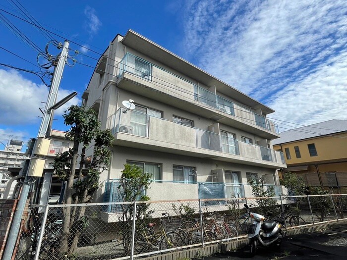 モダンアパートメント神戸宝塚Ⅱの物件外観写真