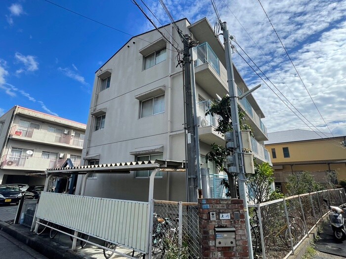 モダンアパートメント神戸宝塚Ⅱの物件外観写真