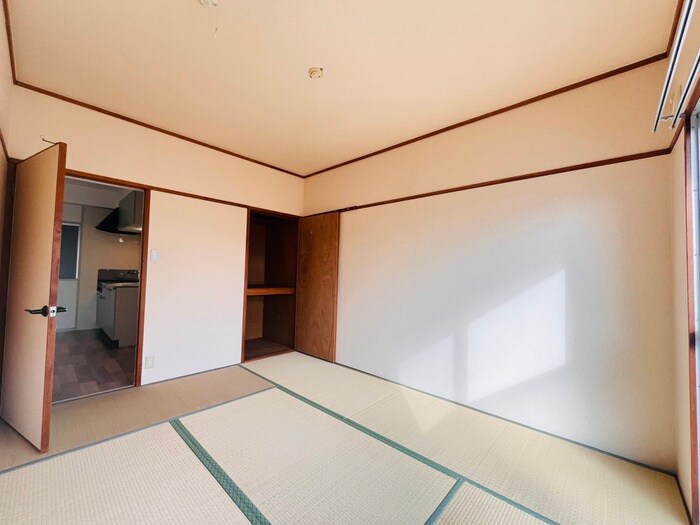 モダンアパートメント神戸宝塚Ⅱの物件内観写真