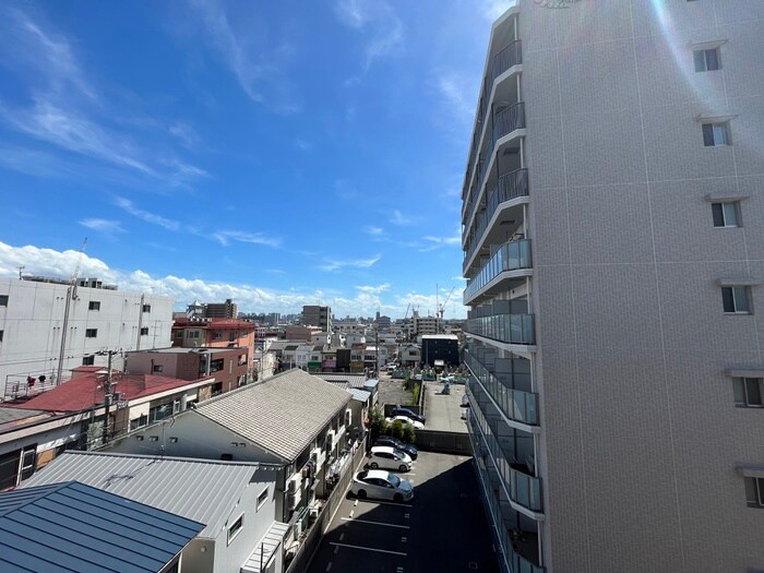 ラ・フローリスの物件内観写真