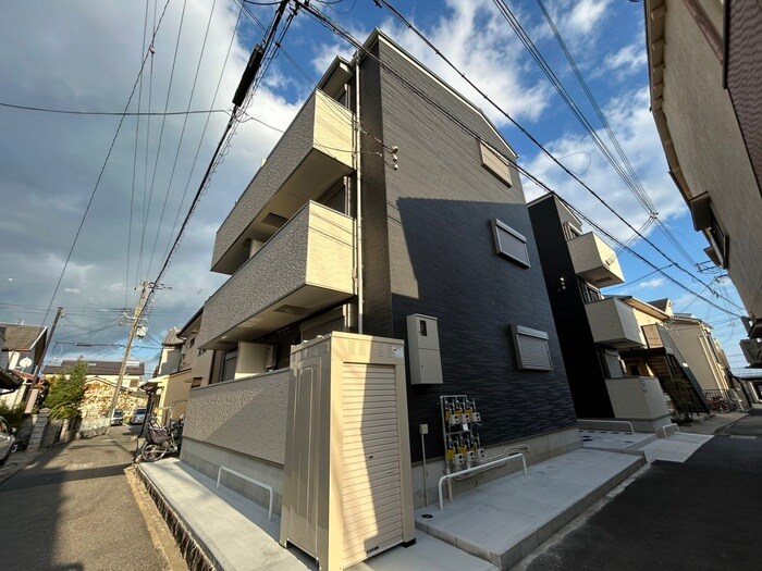 BowLongKomagabayashiの物件外観写真