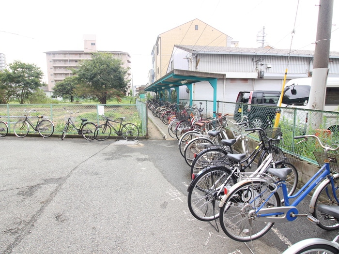 Ｍプラザ城東六番館の物件外観写真