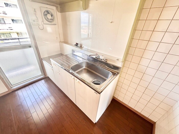 香里三井H住宅九八号棟（103）の物件内観写真