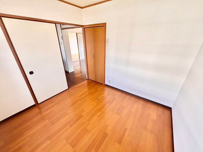 香里三井H住宅九八号棟（103）の物件内観写真