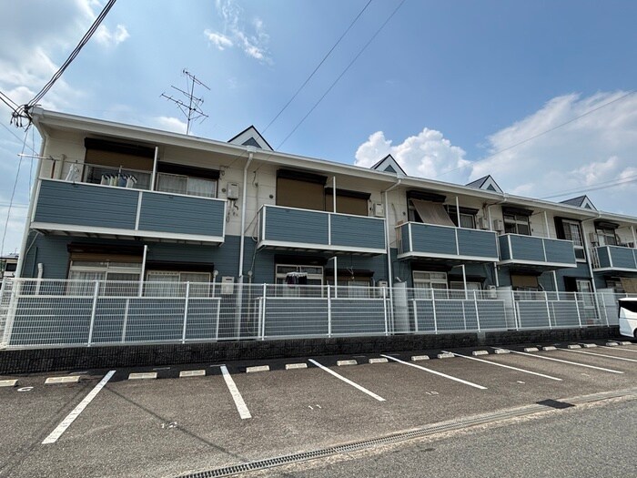 メゾンぷれじゅーるの物件外観写真