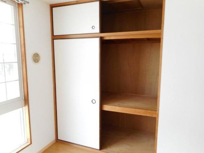 メゾンぷれじゅーるの物件内観写真