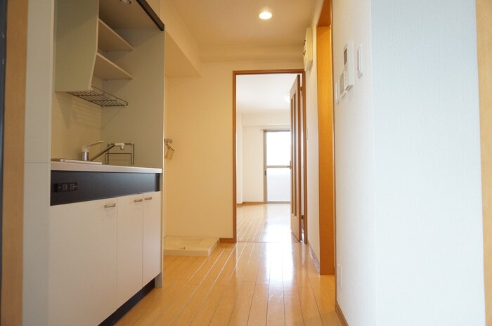 メディナ三条室町の物件内観写真