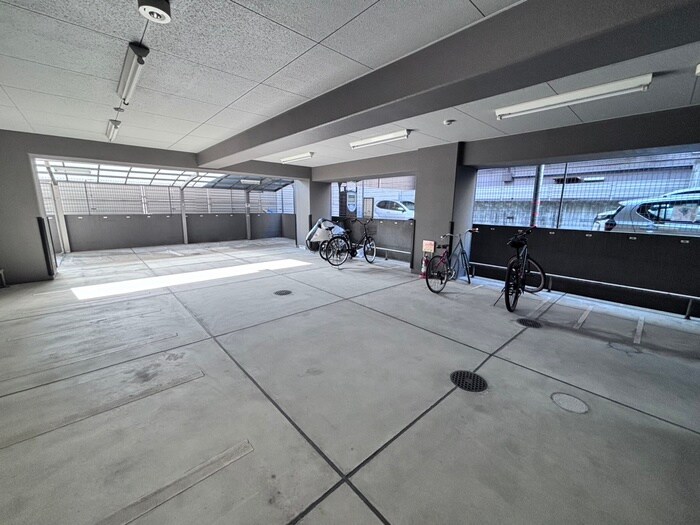 サンクチュアリ四条高倉の物件外観写真