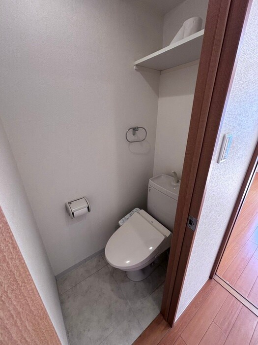 サンクチュアリ四条高倉の物件内観写真