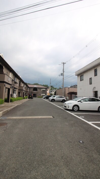 サンビレッジ奥野Ａ棟の物件外観写真