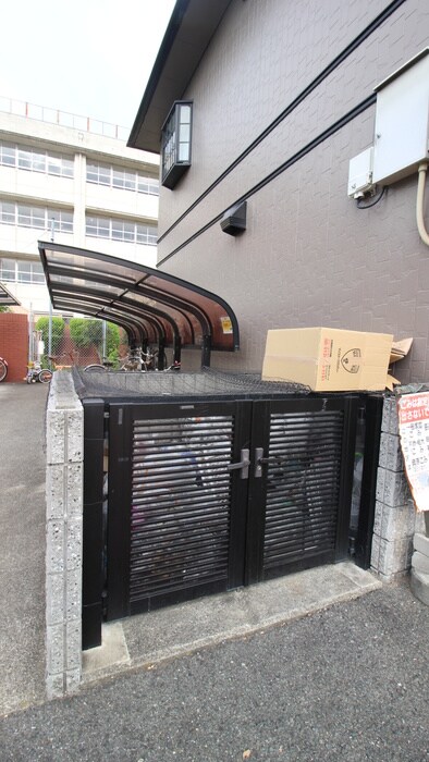 サンビレッジ奥野Ａ棟の物件外観写真