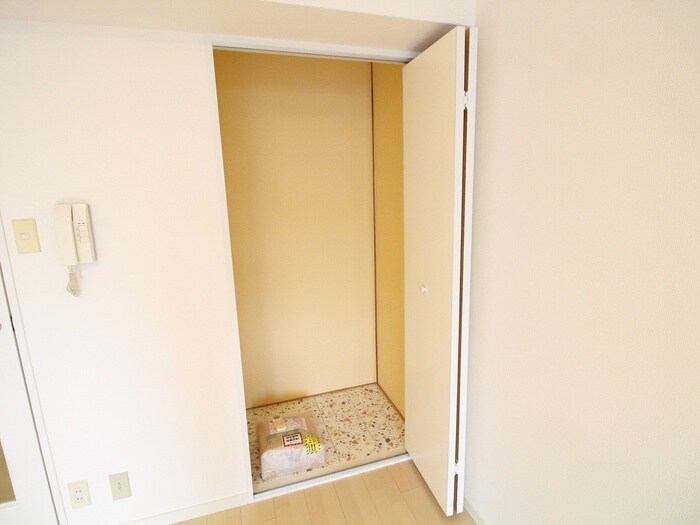 シダ　ヴィレッジの物件内観写真