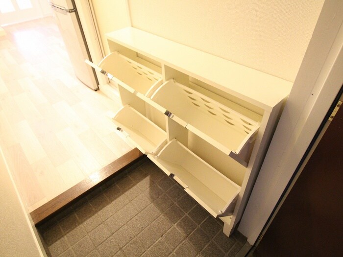 シダ　ヴィレッジの物件内観写真