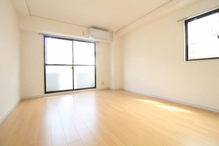 シダ　ヴィレッジの物件内観写真