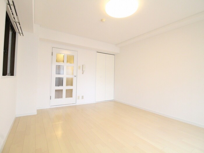 シダ　ヴィレッジの物件内観写真