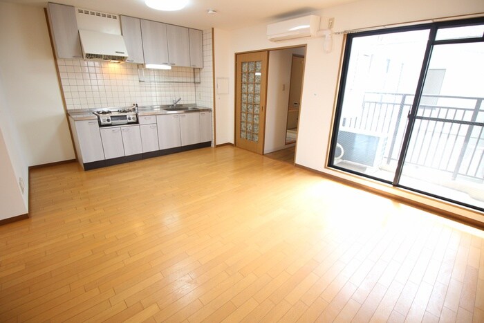 せんぼん有彩館の物件内観写真