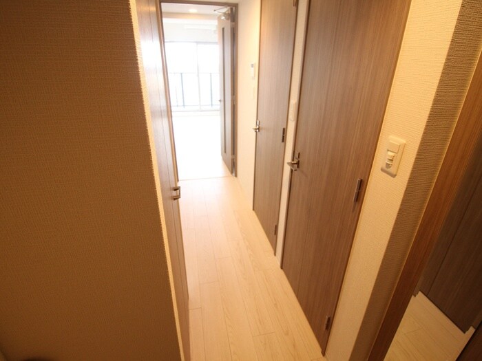 ｴｽﾘｰﾄﾞ京都梅小路ｱｳﾞｪﾆﾃ(415)の物件内観写真