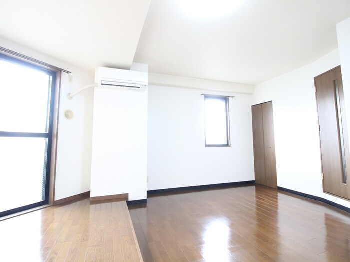 メゾン タイシの物件内観写真